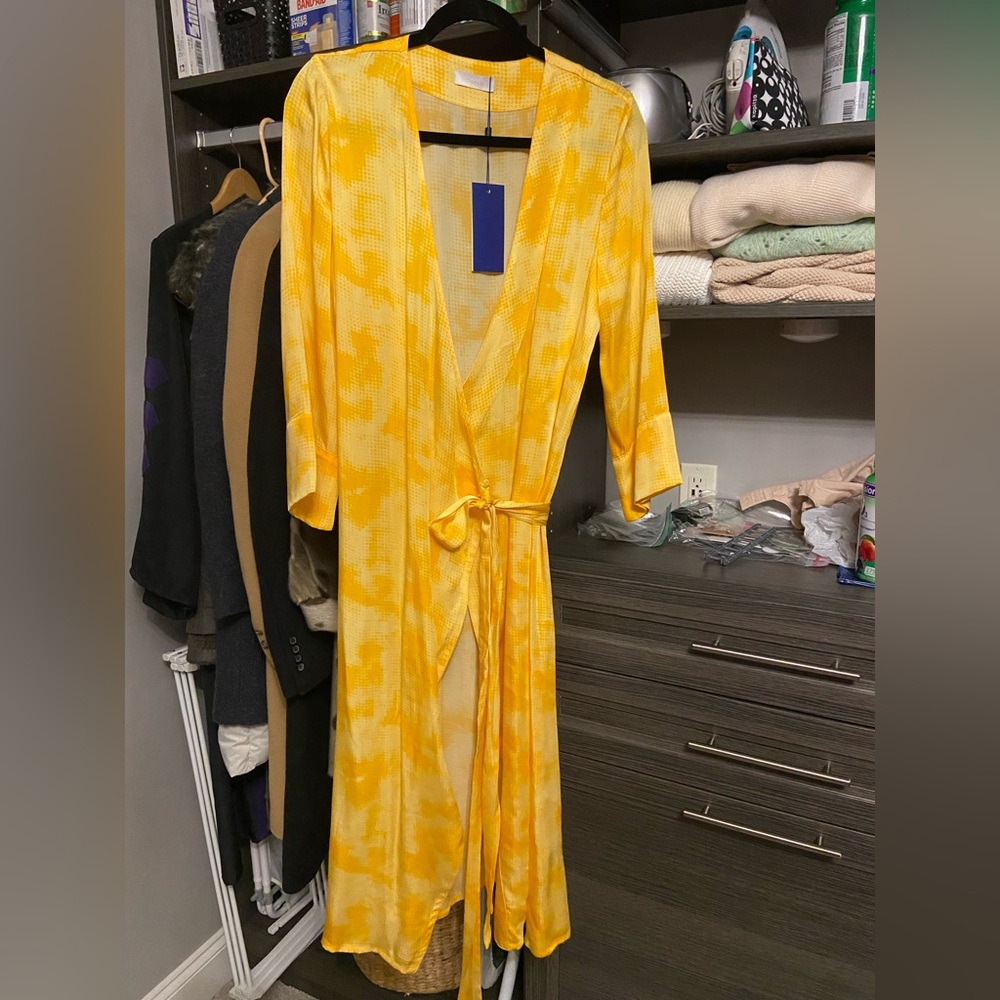 2nd Day - NWT- Bright yellow silk- like wrap dress. With belt. Size 38./M.